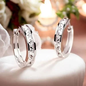 Pendientes de aro en plata con circonitas blancas – Balearyc