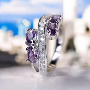 Anillo Myconos bicolor chapado en oro 18k y plata, diseño moderno y elegante para mujer.