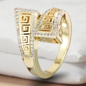 Anillo bicolor Myconos chapado en oro 18k y plata, diseño elegante y moderno.