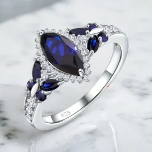 Anillo de plata con zafiro azul talla 7 y 8